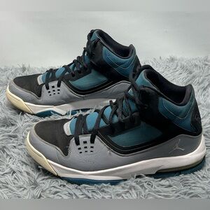 Nike Jordan Flight 23 RST Sneakers in Stealth, White, & Black Size 10.5